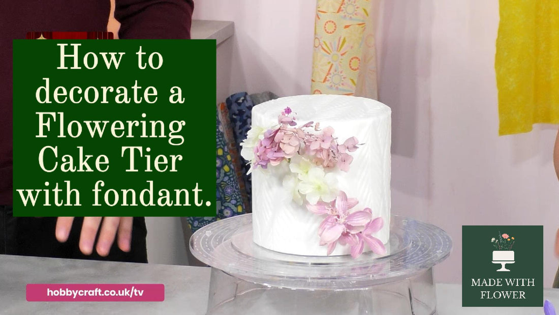 How to decorate a BLOOMbase flowering cake tier with fondant icing